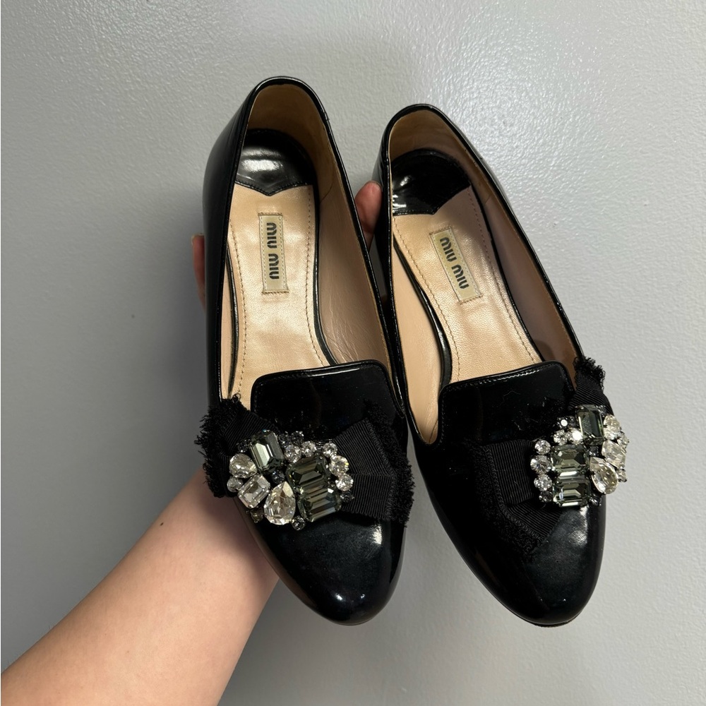 Miu Miu Black Patent Leather Gemstone Bow Detail Flats - Size 37 - Size 7